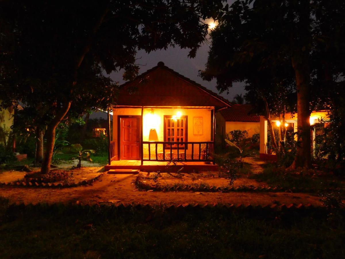 Hotel Gram Bangla Retreat Calcuta Exterior foto