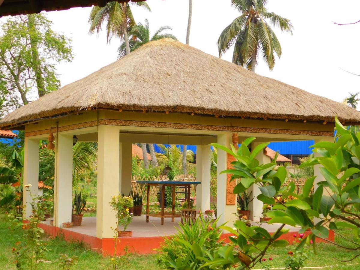 Hotel Gram Bangla Retreat Calcuta Exterior foto
